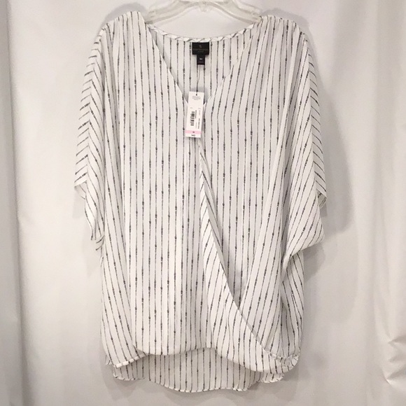 Worthington Tops - NWT Worthington Surplice Blouse Worthington Tops - NWT Worthington Surplice Blouse